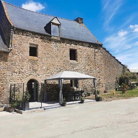 Gite Equestre Dans Centre Equestre Vers Saint Malo Plerguer Екстериор снимка