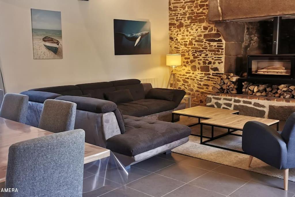 Gite Equestre Dans Centre Equestre Vers Saint Malo Plerguer Екстериор снимка